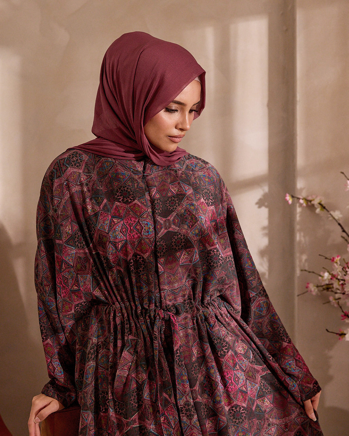 Fully lined Majlis chiffon kaftan with pull belt waist