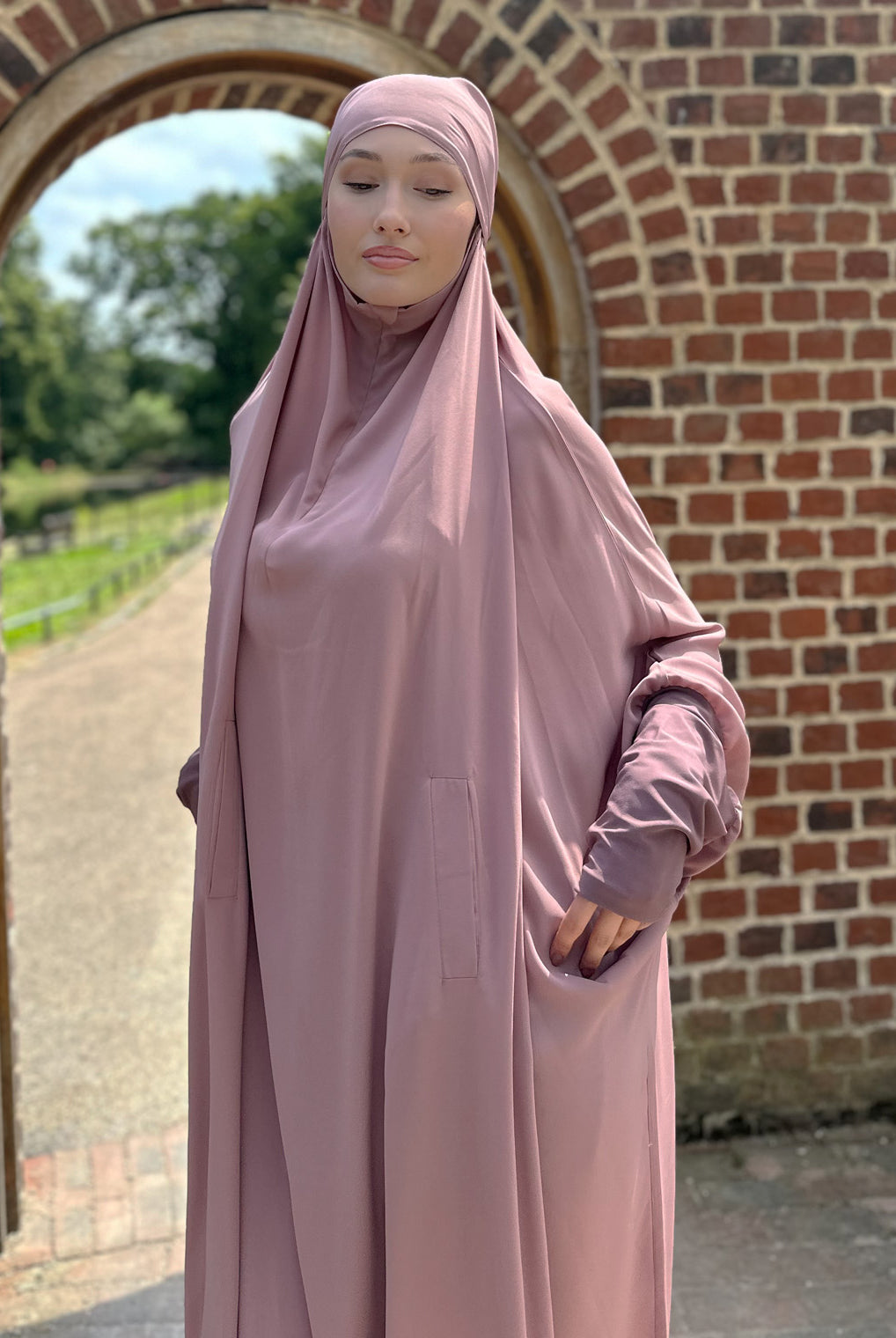 one piece jilbab abaya in pink blossom