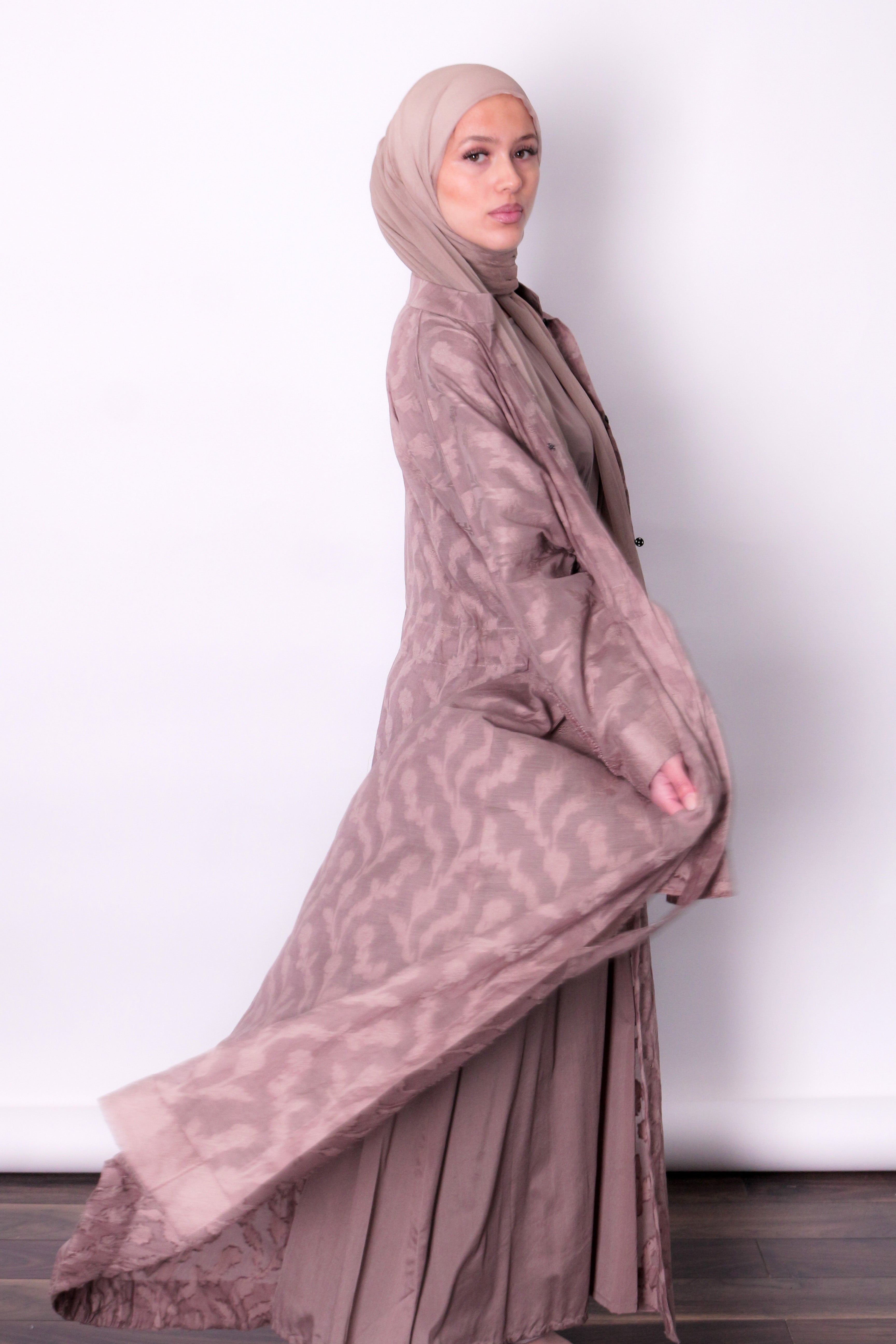DUSK Rimal silk cotton jacket set with matching slip